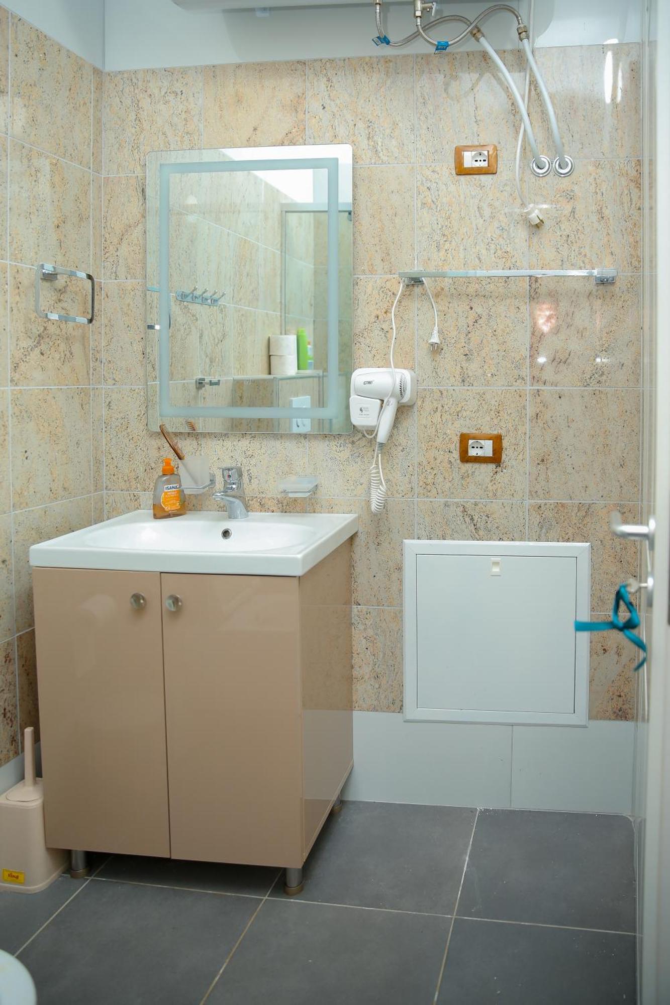 Fishta Apartments Q5 32 Velipojë Екстериор снимка